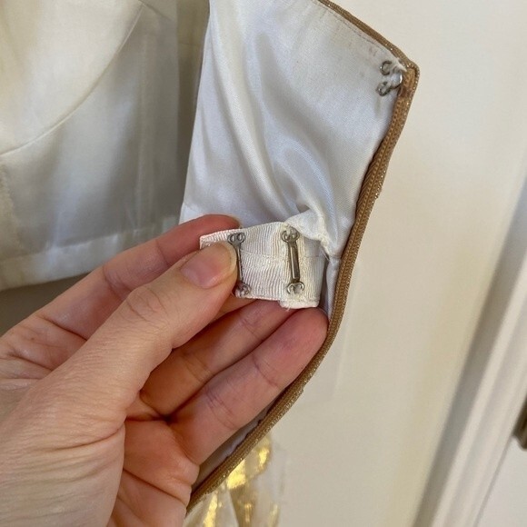 AIDAN MATTOX Silk Gold Leaf Ruffle Mini Dress 4 - Picture 8 of 10